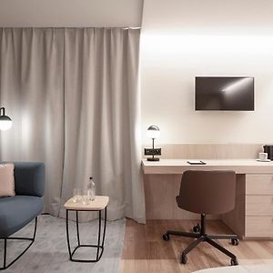 Classic Queen Room
